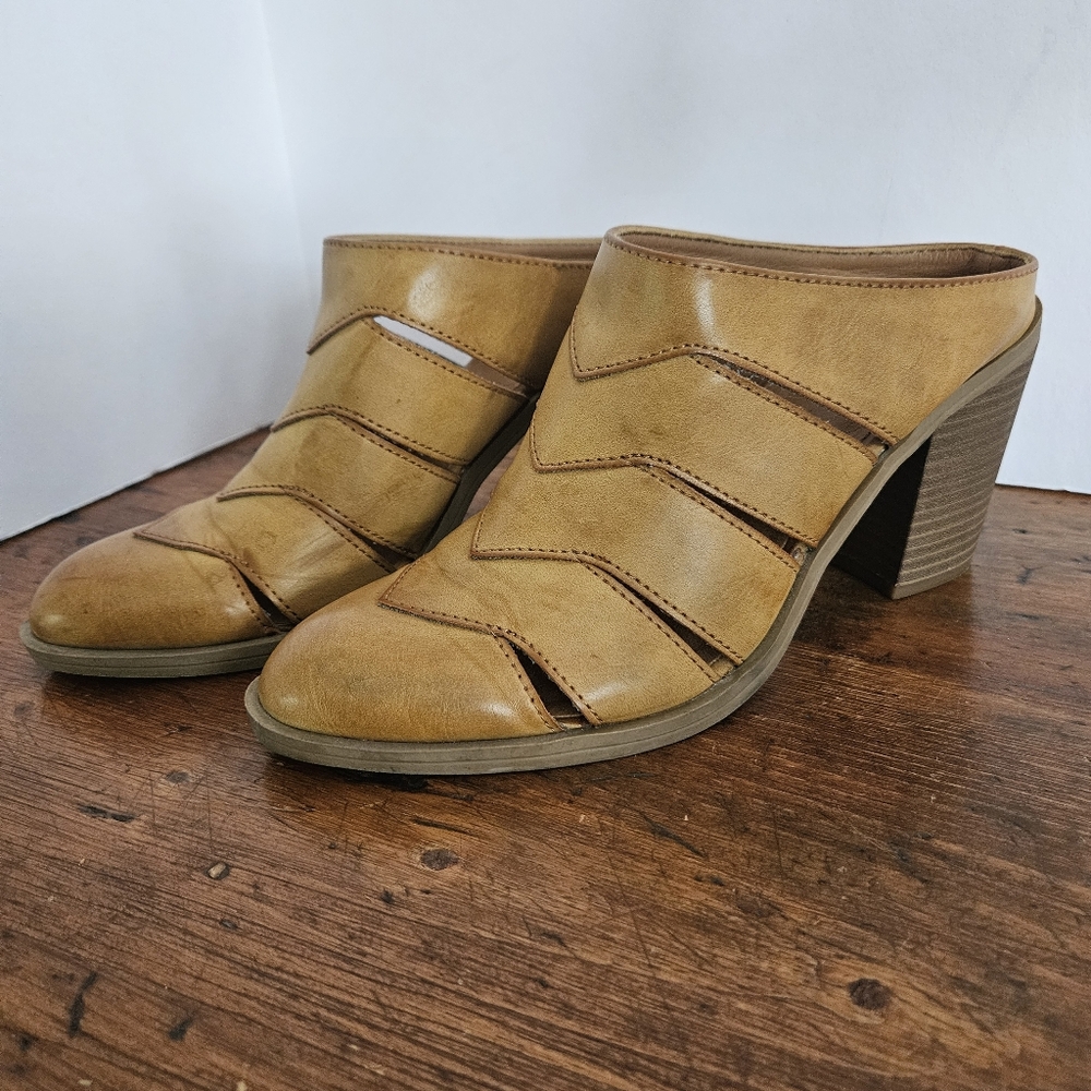 DV by Dolce Vita Juicy Tan Vegan Leather Mules with Stacked Heels
